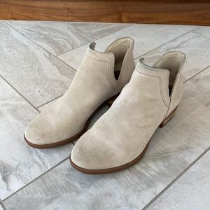 Sorel bootie size 8.5